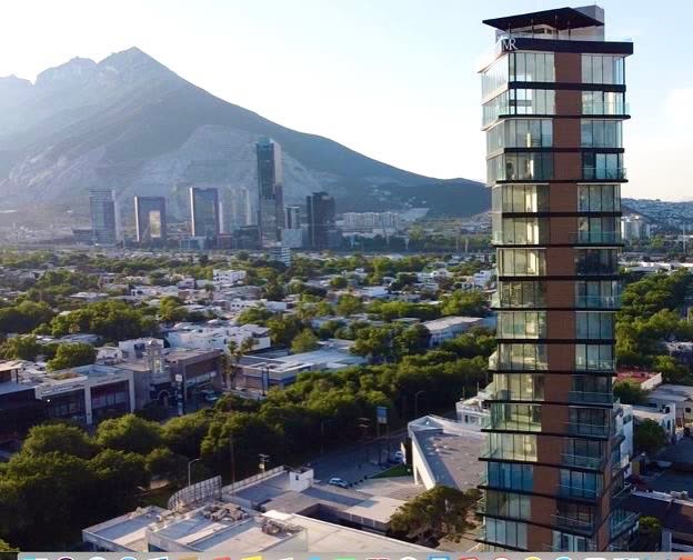 Fachada de Torre LBL en Centrito Valle, San Pedro Garza García