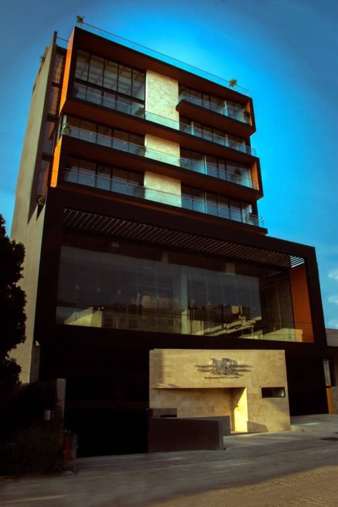 Fachada de Torre MR 500 en Colonia del Valle, San Pedro Garza García