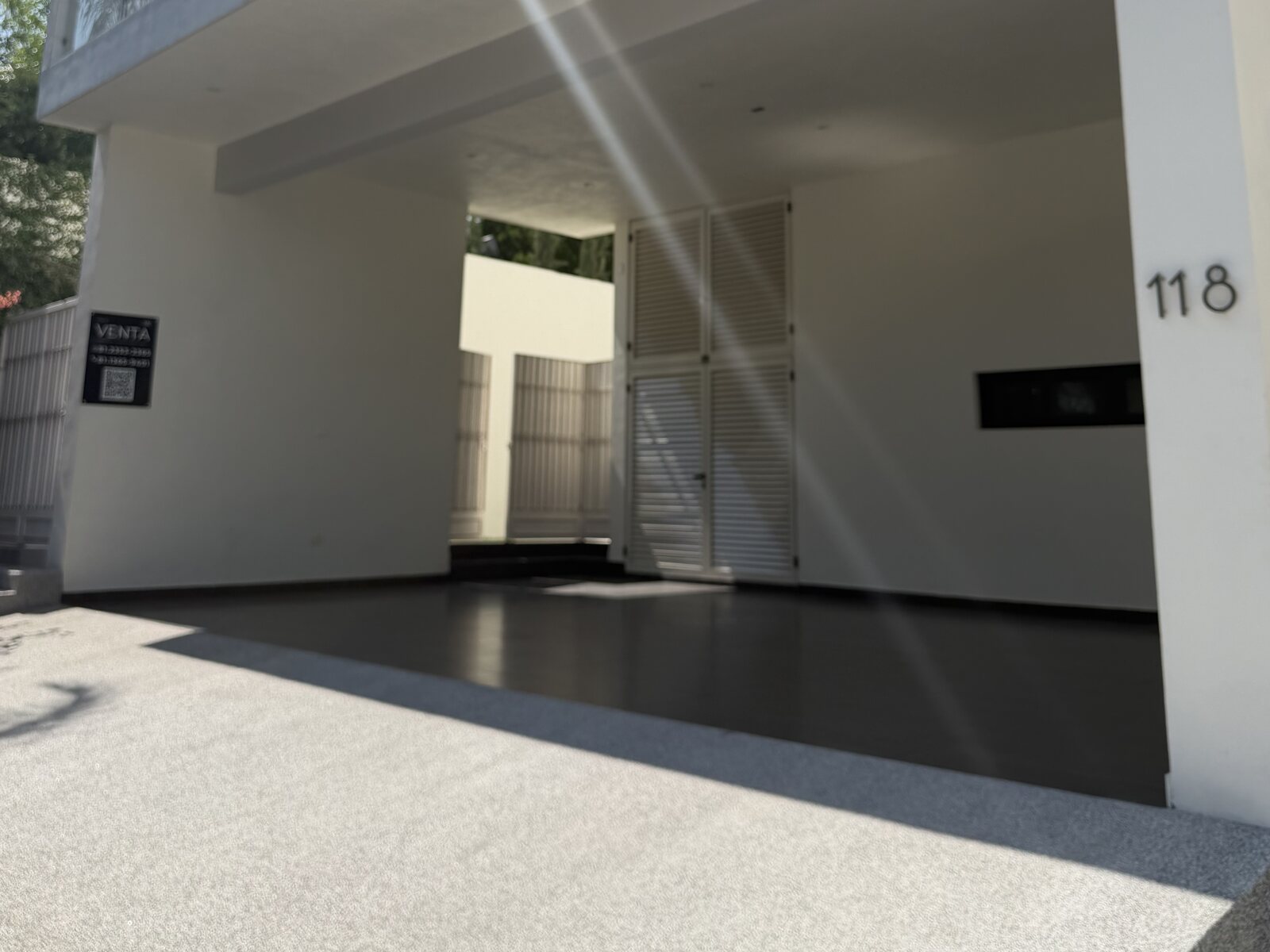 Estacionamiento techado